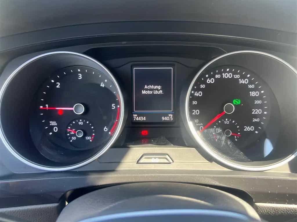 Volkswagen Tiguan Life 2.0 TDI 4MOTION DSG 07/2023-photo-8