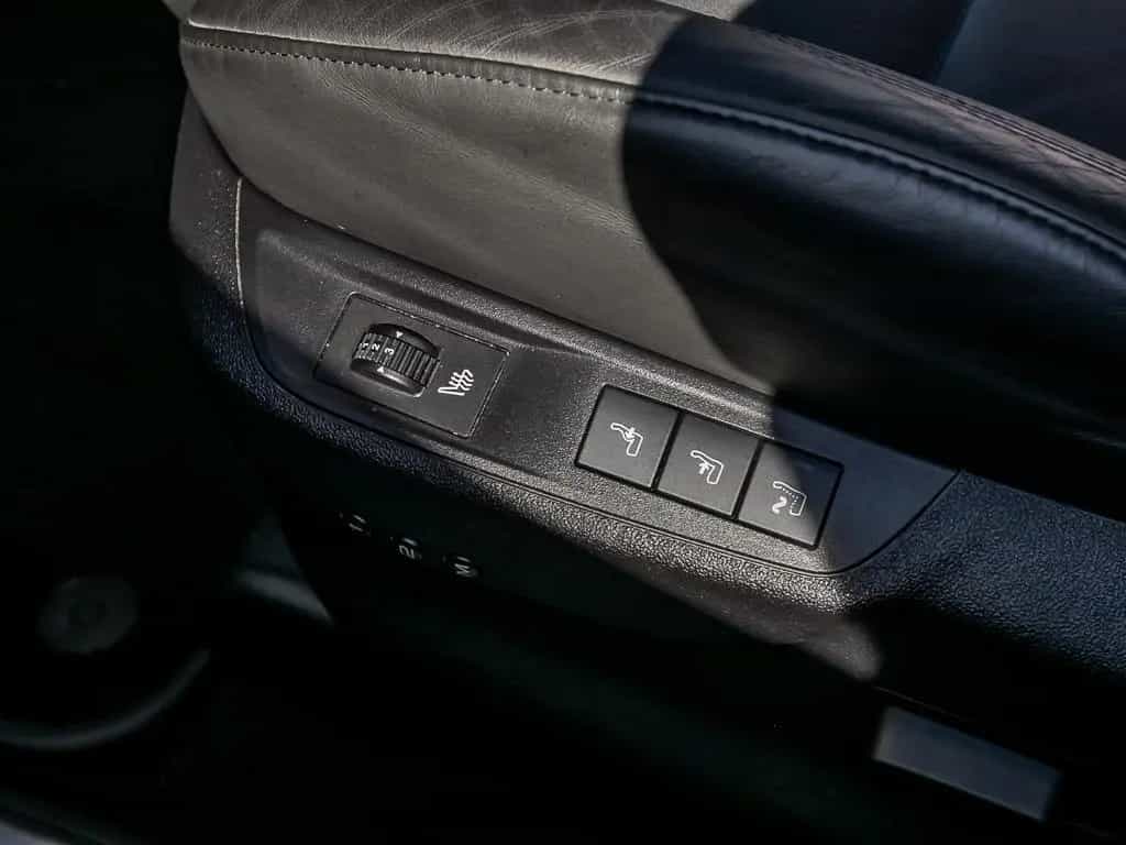 DS Automobiles DS5 2.0 Basis Navi Kamera Massagesitz Sitzh. 12/2017-photo-9