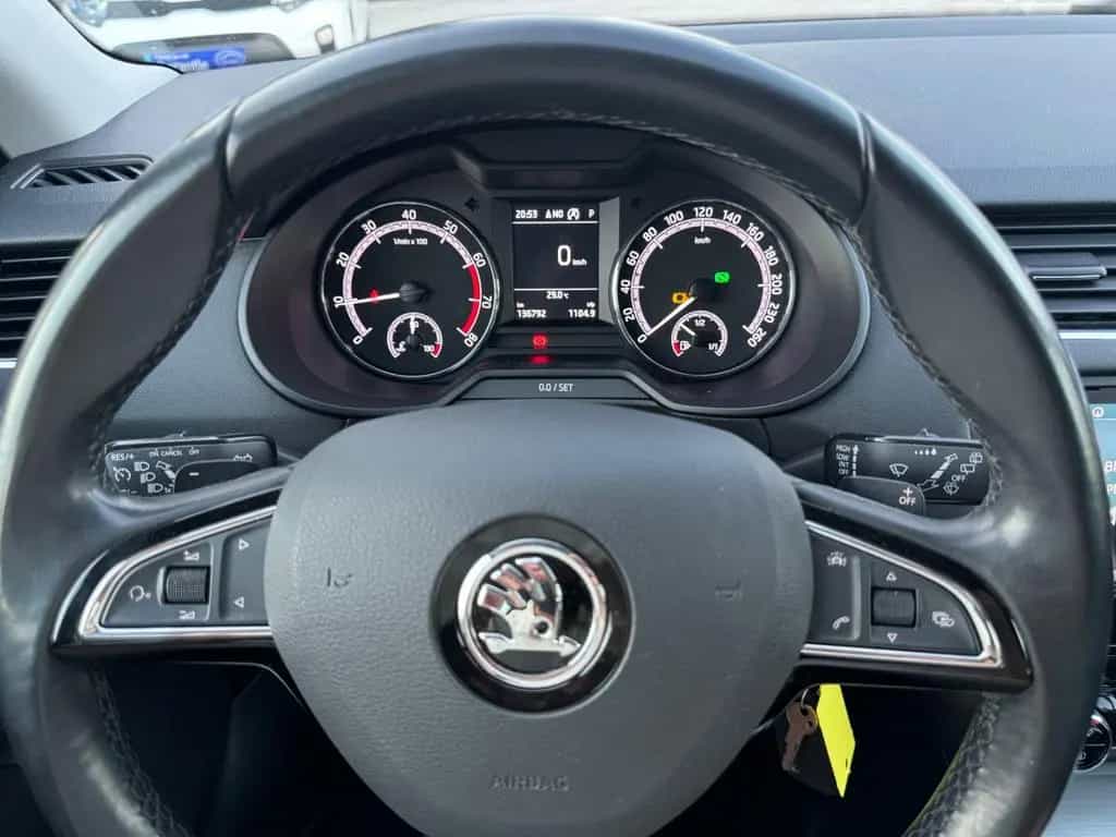 Skoda Octavia Combi 1.8 TSI Drive / DSG / LED / AHK 04/2017-photo-23