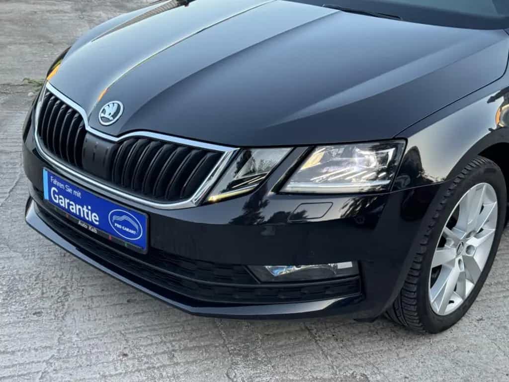 Skoda Octavia Combi 1.8 TSI Drive / DSG / LED / AHK 04/2017-photo-3