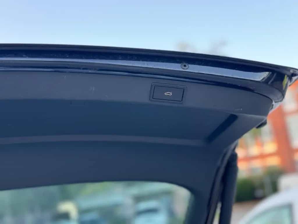 Skoda Octavia Combi 1.8 TSI Drive / DSG / LED / AHK 04/2017-photo-31