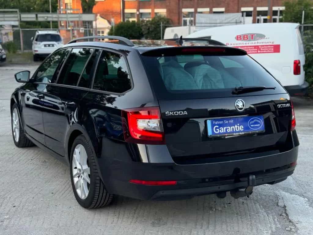 Skoda Octavia Combi 1.8 TSI Drive / DSG / LED / AHK 04/2017-photo-8