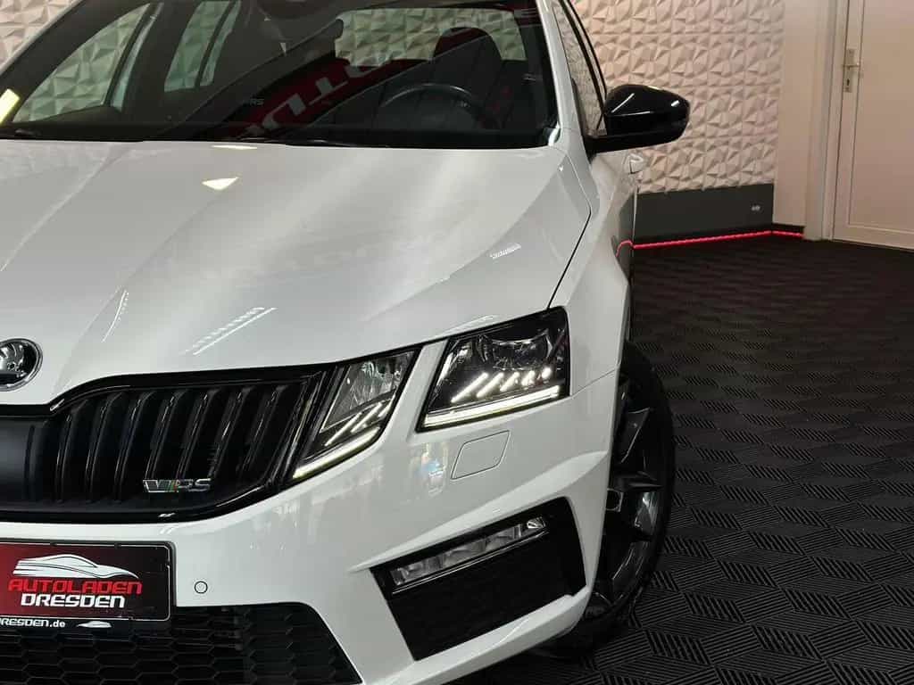 Skoda Octavia 2.0TSI RS CHALLANGE NAVI#SHZ#SPUR#KEYLES 07/2018-photo-9