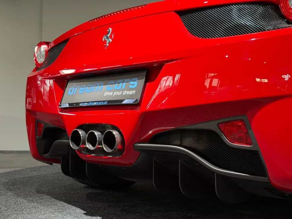 Ferrari 458 Italia / APPROVED / LÜCKENLOS FERRARI HISTOR 02/2010-photo-11