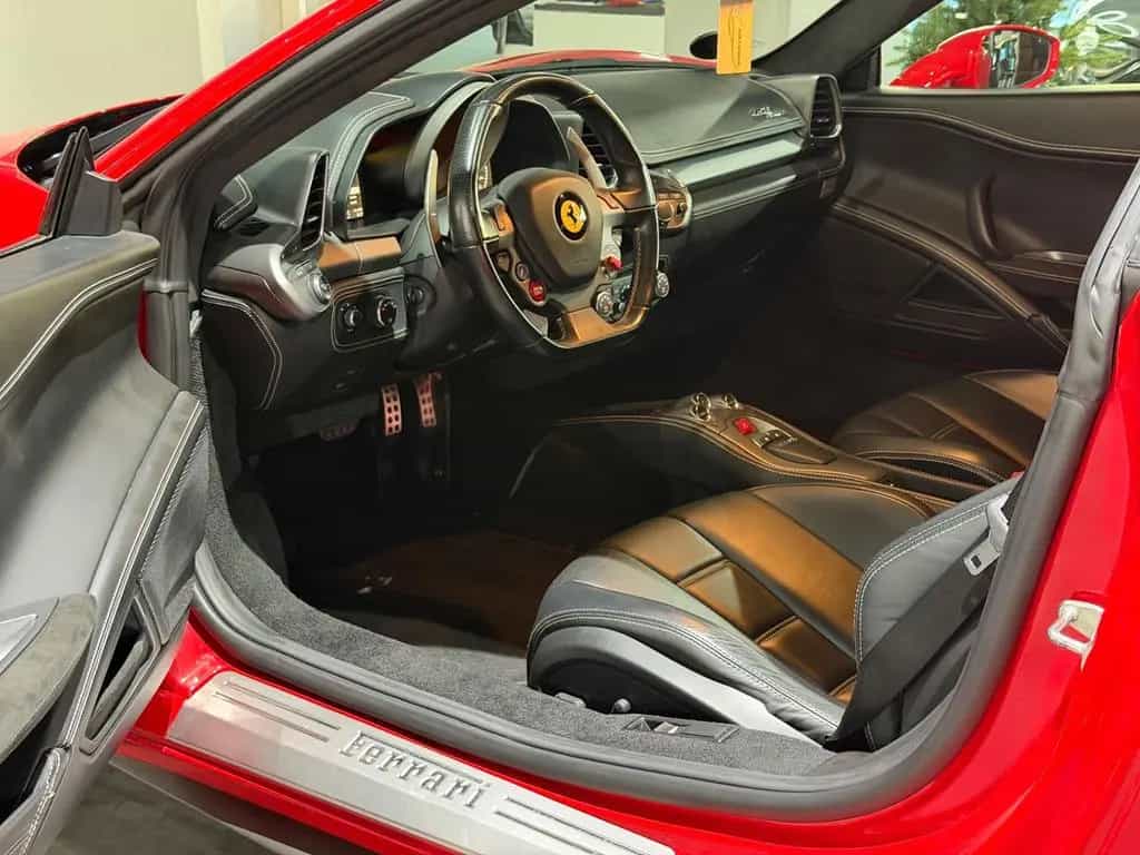 Ferrari 458 Italia / APPROVED / LÜCKENLOS FERRARI HISTOR 02/2010-photo-25