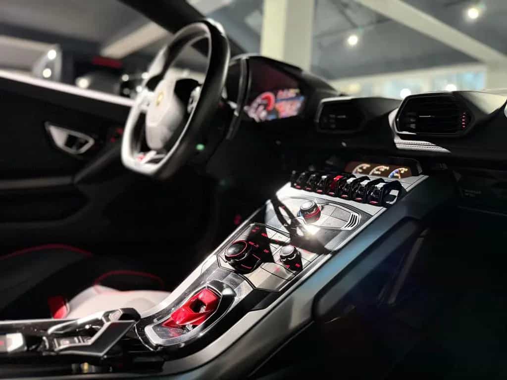 Lamborghini Huracán Huracán LP 610-4. / LIFT / RACING SEATS 07/2015-photo-28
