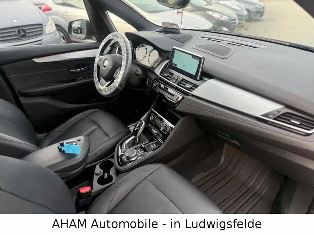 BMW 225 i xDrive Active Tourer Luxury Line|PANO|H-K 06/2018-photo-19