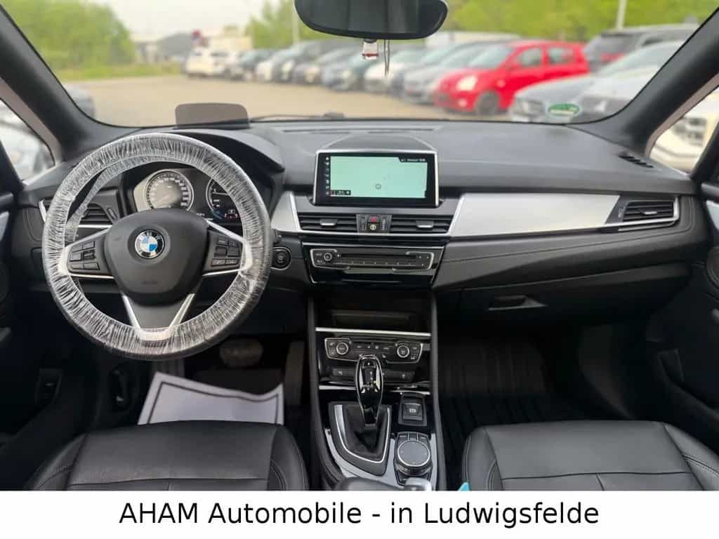 BMW 225 i xDrive Active Tourer Luxury Line|PANO|H-K 06/2018-photo-25