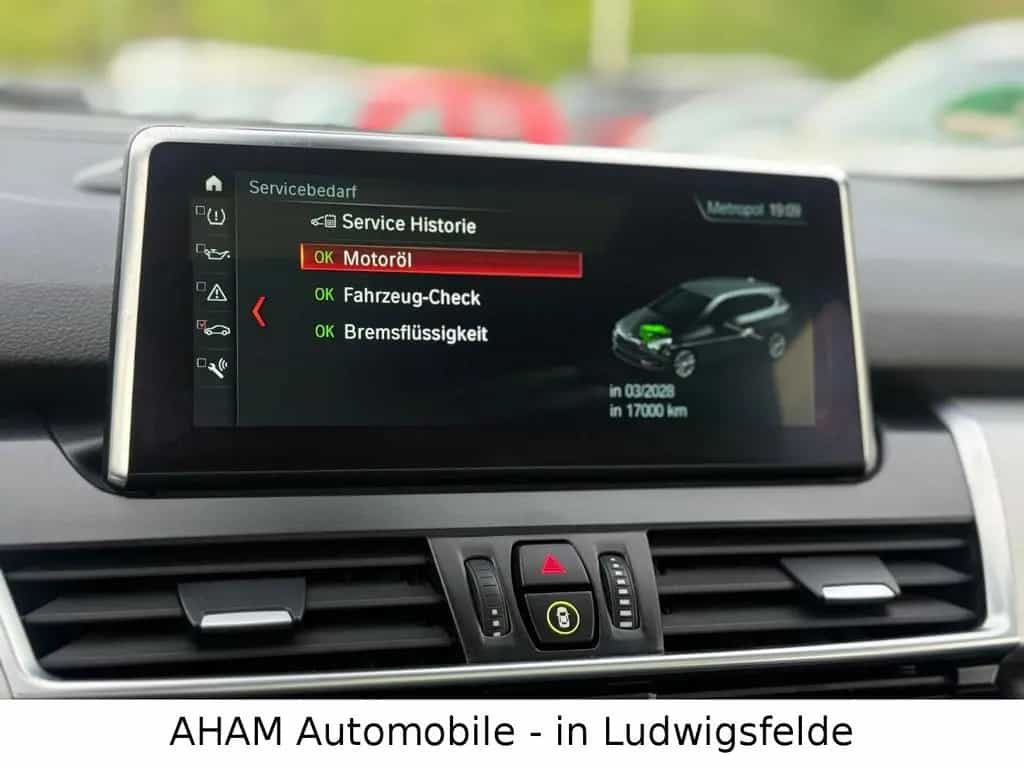 BMW 225 i xDrive Active Tourer Luxury Line|PANO|H-K 06/2018-photo-41