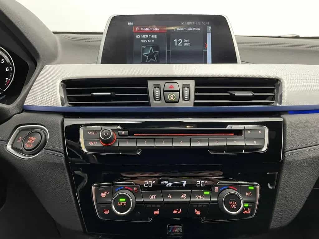 BMW X2 sDrive20i M Sportpaket NAVI AHK RFK HiFi LED 02/2020-photo-18