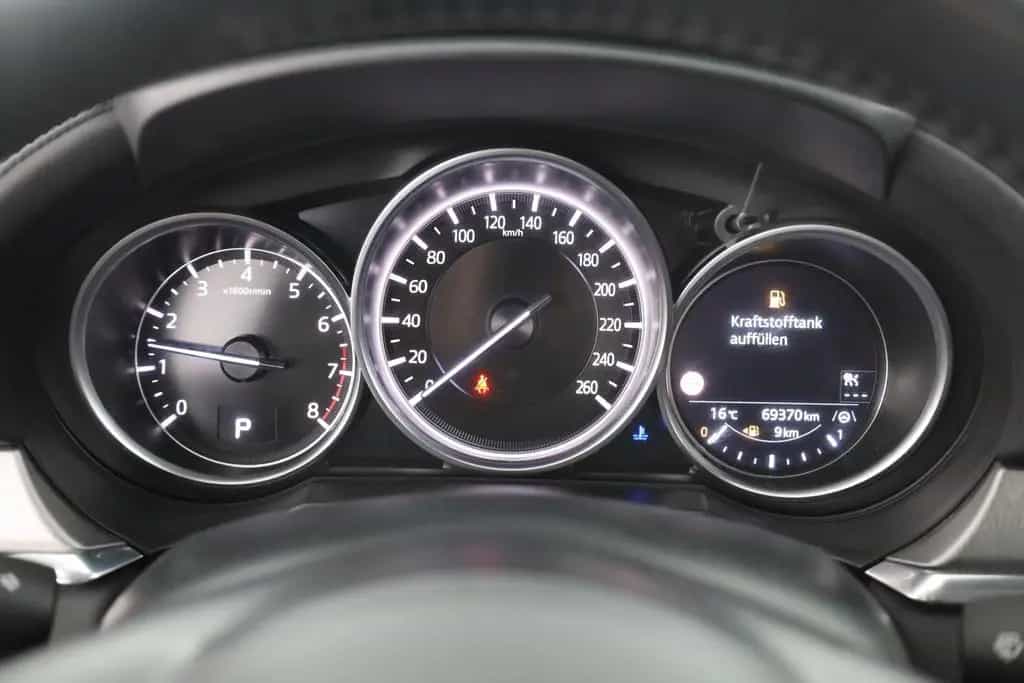 Mazda 6 Kombi 2.0 Skyactiv-G Center-Line LED 360° ACC 04/2023-photo-17