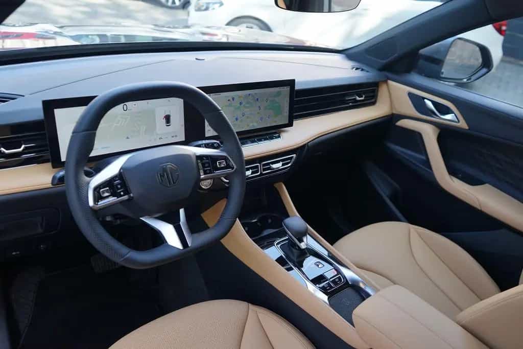 MG HS 1.5 T-GDI Luxury Aut. LED ACC Navi 360° 01/2025-photo-25