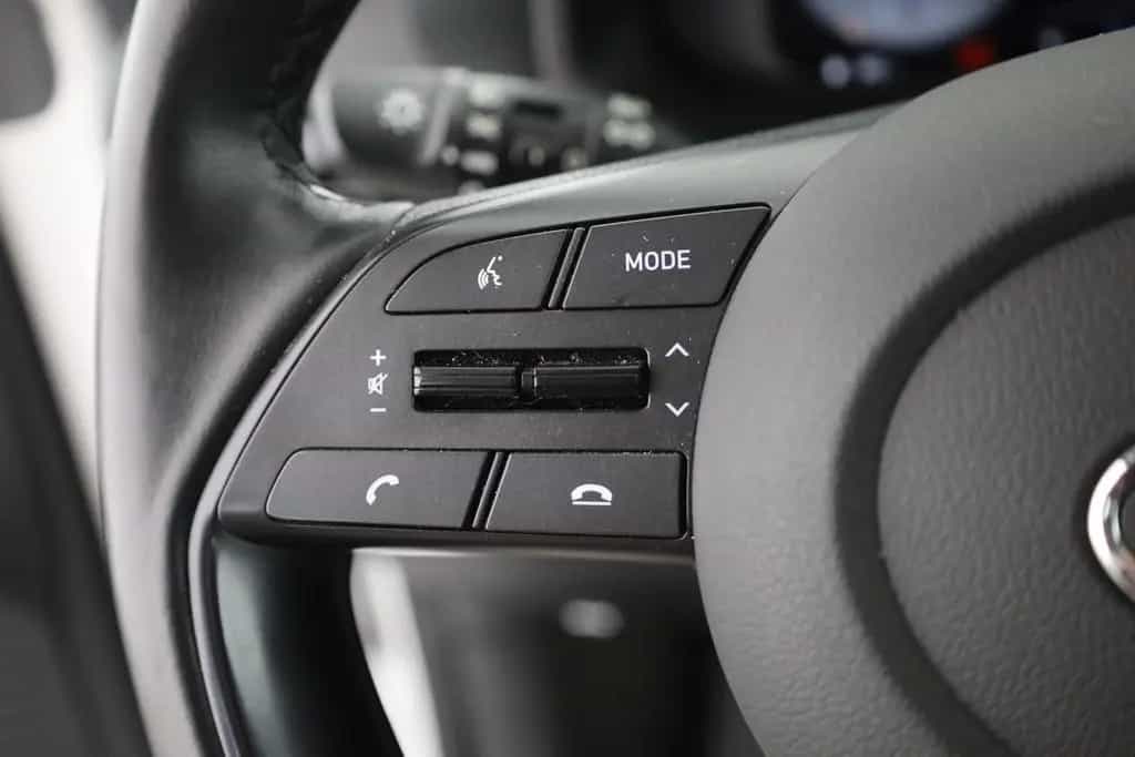 Hyundai i20 1.0 T-GDI LED Kamera Android Apple Klimaaut. 03/2021-photo-16