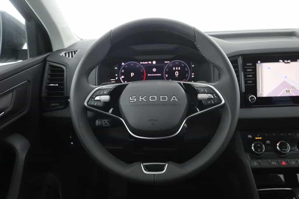 Skoda Karoq 1.5 TSI LED Kamera Sitzheizung 06/2024-photo-15