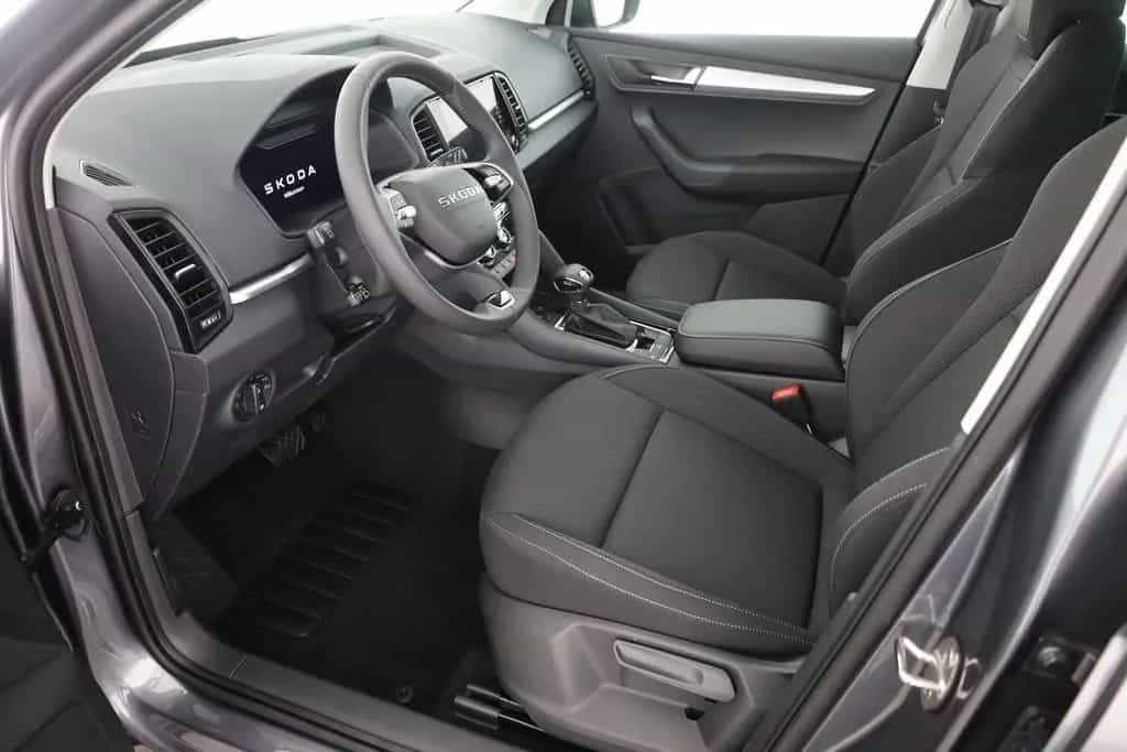 Skoda Karoq 1.5 TSI LED Kamera Sitzheizung 06/2024-photo-24