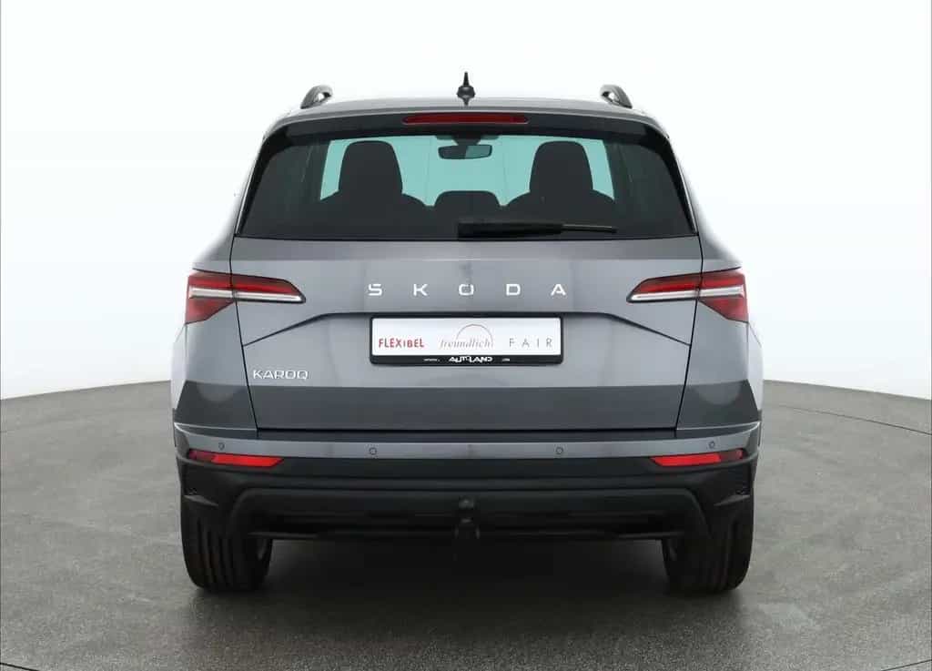 Skoda Karoq 1.5 TSI LED Kamera Sitzheizung 06/2024-photo-4