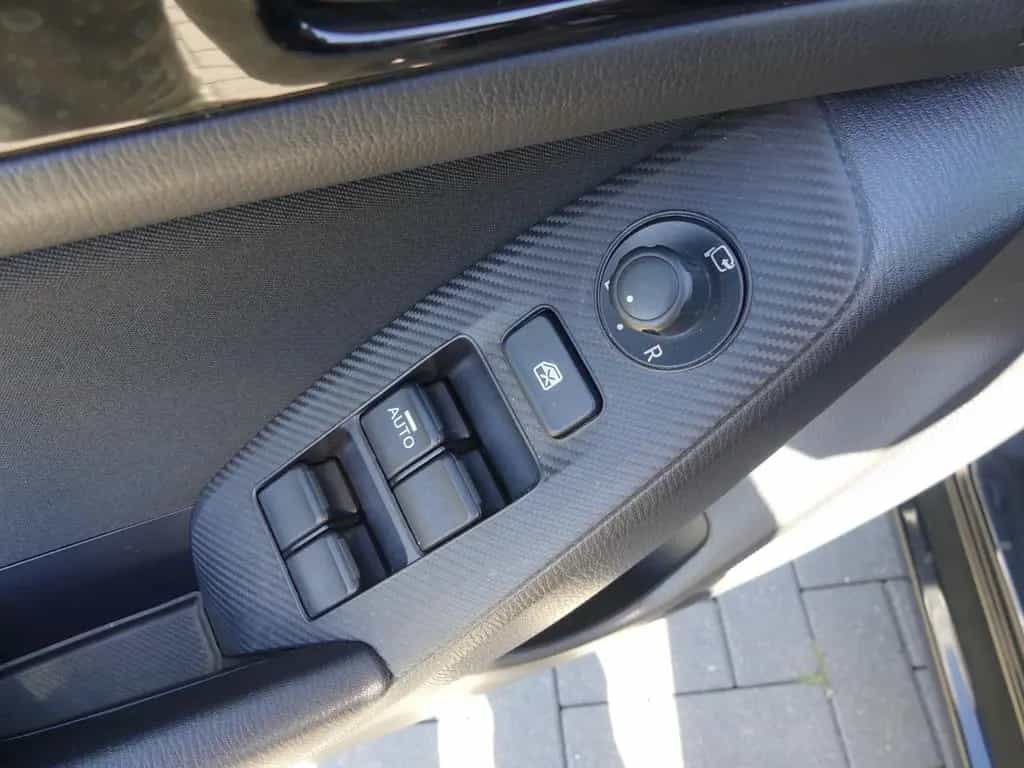 Mazda 3 2.0 Navi Sitzheizung Tempomat PDC 08/2016-photo-23