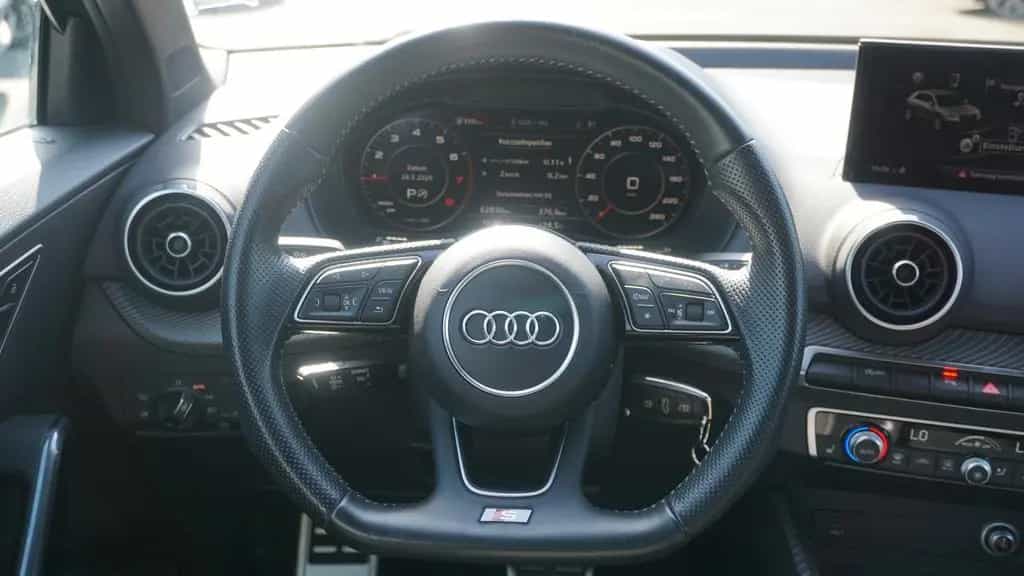 Audi Q2 1.0 TFSI ultra LED Navi Virtual Cockpit ACC 05/2017-photo-10
