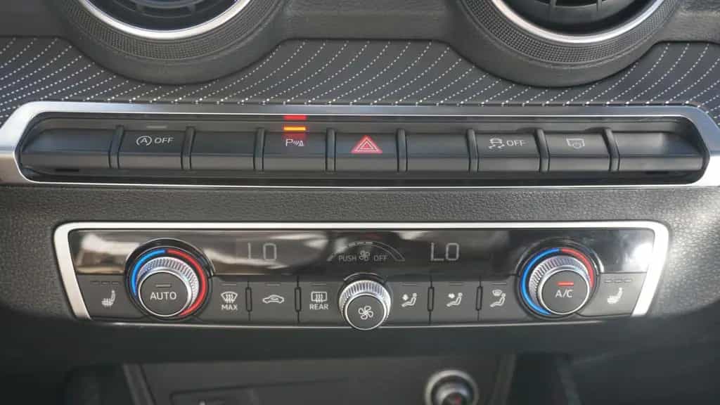 Audi Q2 1.0 TFSI ultra LED Navi Virtual Cockpit ACC 05/2017-photo-22