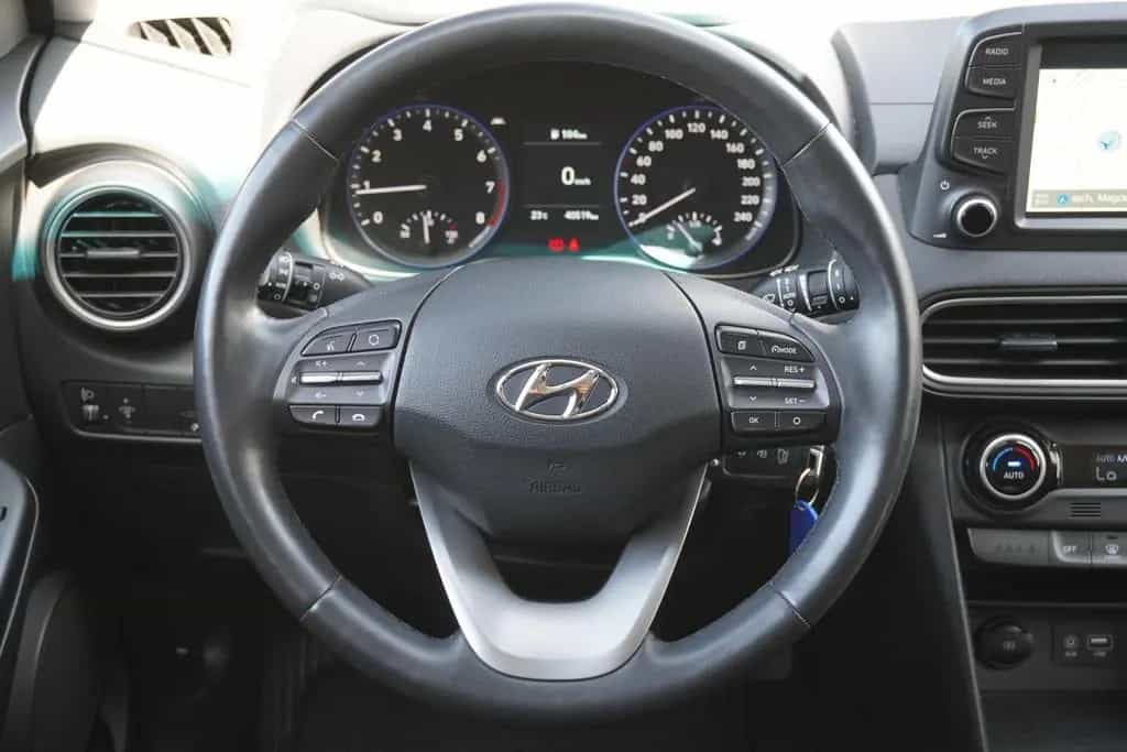 Hyundai KONA 1.0 T-GDI YES! Navi Sitzheizung Kamera PDC 05/2020-photo-12