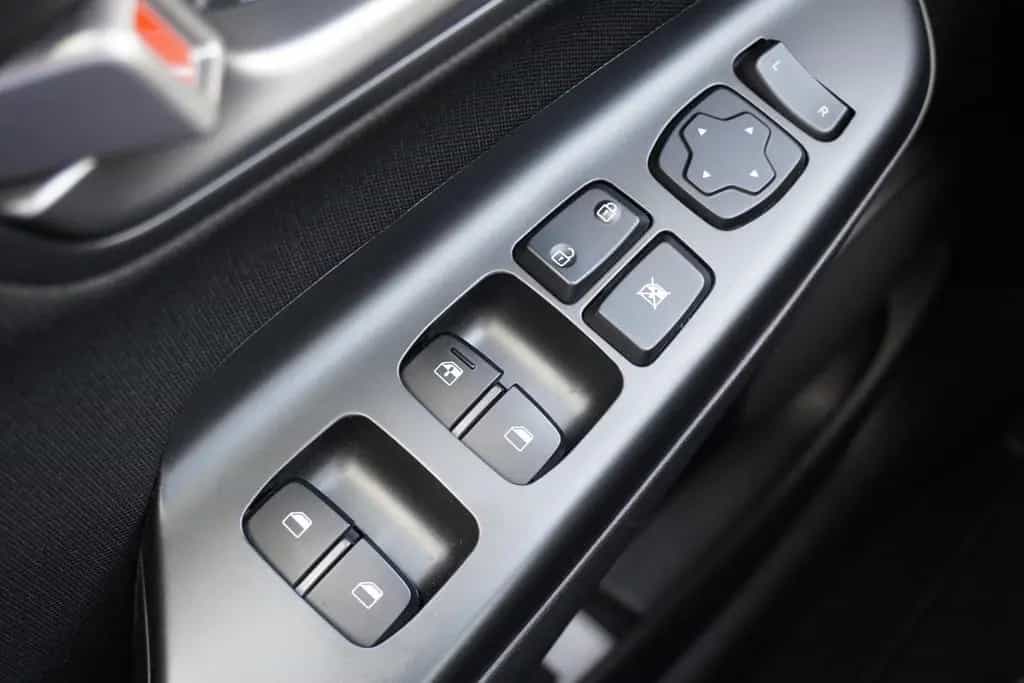 Hyundai KONA 1.0 T-GDI YES! Navi Sitzheizung Kamera PDC 05/2020-photo-19