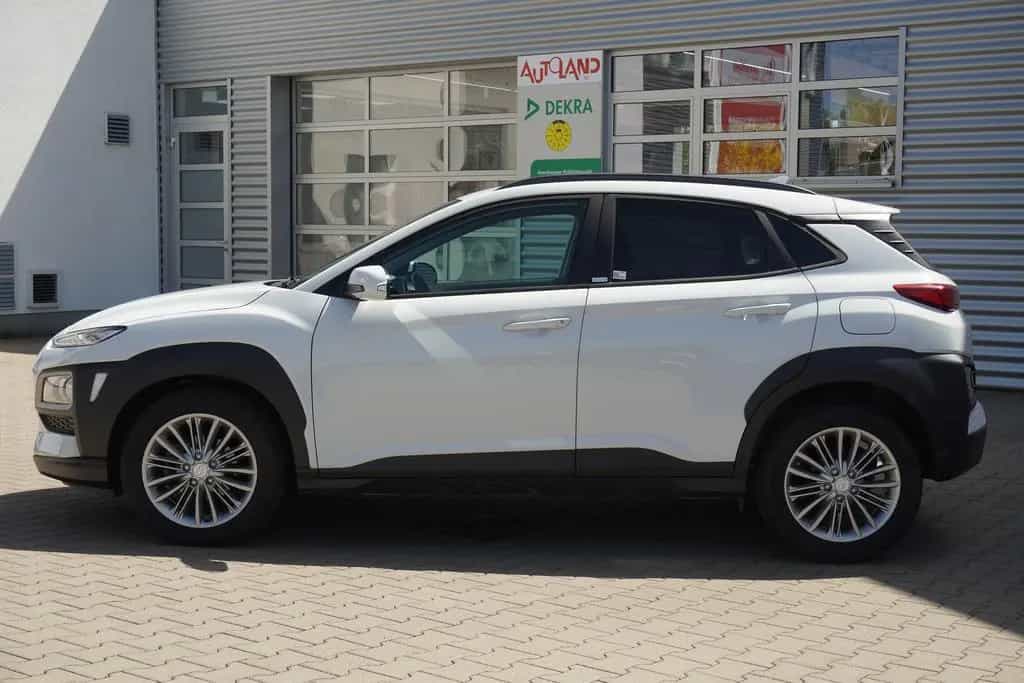 Hyundai KONA 1.0 T-GDI YES! Navi Sitzheizung Kamera PDC 05/2020-photo-8