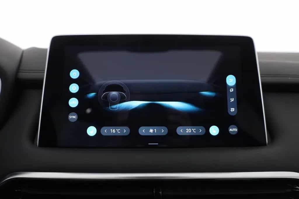 MG HS 1.5 T-GDI Luxury Aut. LED ACC Navi 360° Pano 05/2024-photo-12
