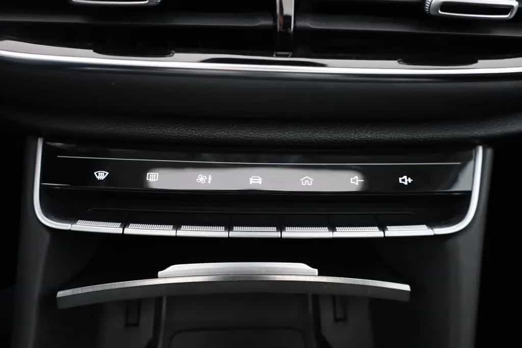 MG HS 1.5 T-GDI Luxury Aut. LED ACC Navi 360° Pano 05/2024-photo-13