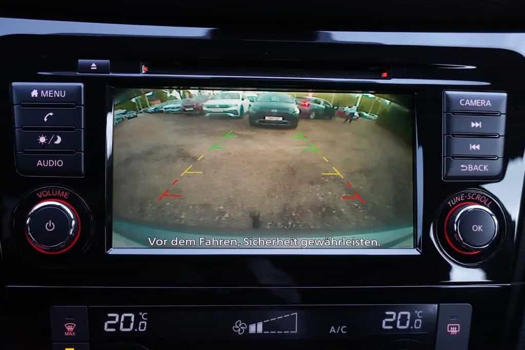 Nissan Qashqai 1.3 DIG-T Kamera AHK ACC Klimaaut. DAB 08/2021-photo-12