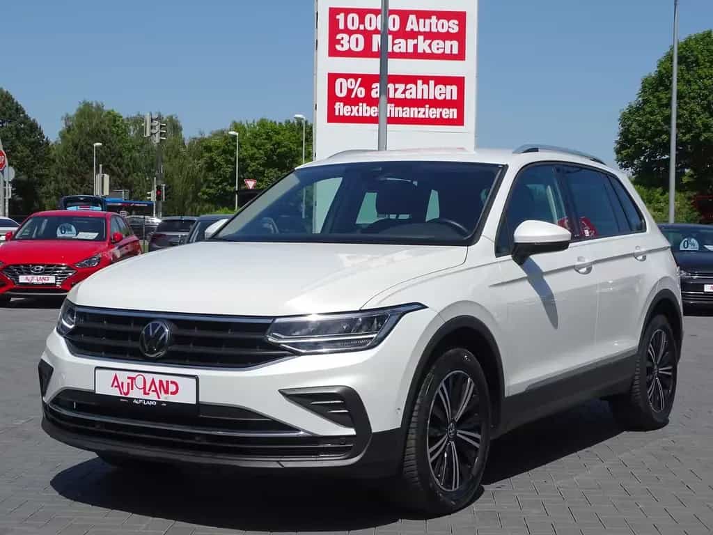 Volkswagen Tiguan 1.5 TSI DSG Active LED ACC Navi Kamera 08/2021-photo-1