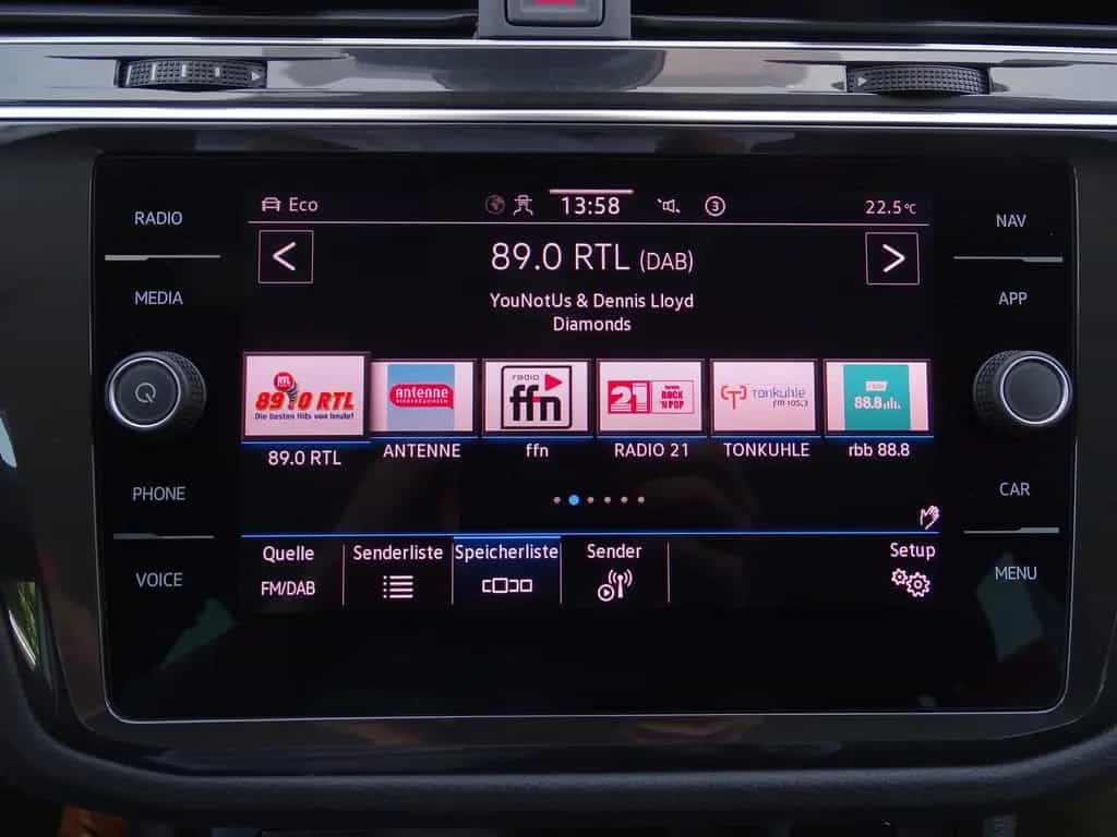 Volkswagen Tiguan 1.5 TSI DSG Active LED ACC Navi Kamera 08/2021-photo-12