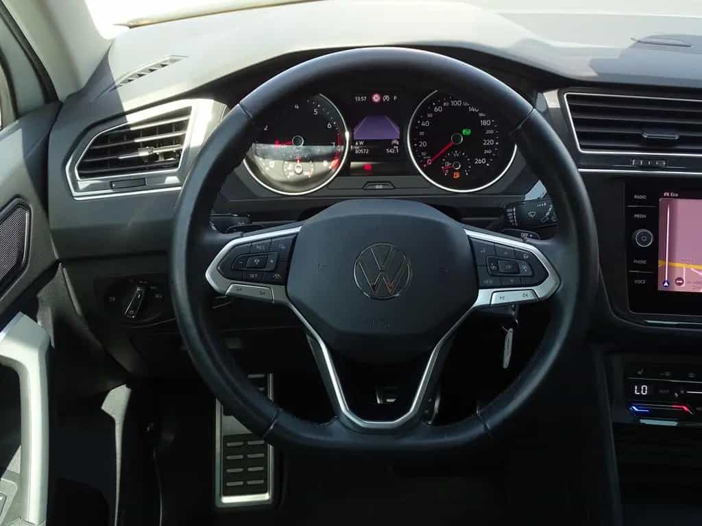 Volkswagen Tiguan 1.5 TSI DSG Active LED ACC Navi Kamera 08/2021-photo-18