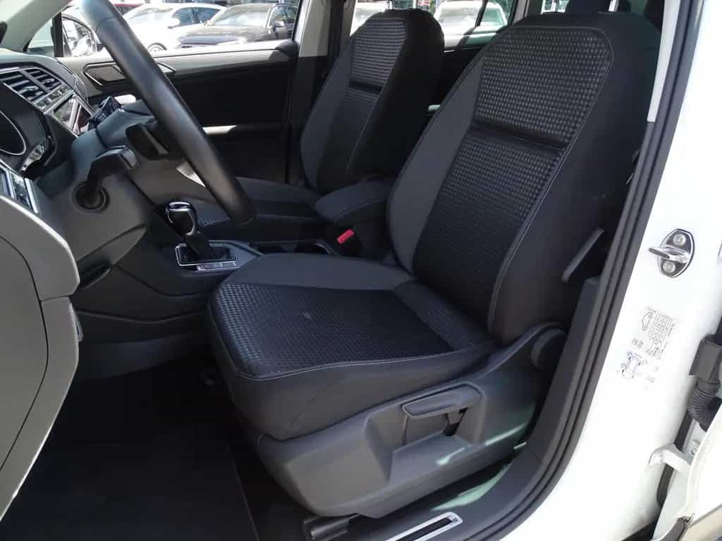 Volkswagen Tiguan 1.5 TSI DSG Active LED ACC Navi Kamera 08/2021-photo-27