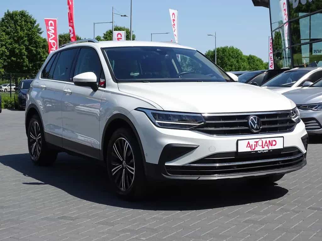 Volkswagen Tiguan 1.5 TSI DSG Active LED ACC Navi Kamera 08/2021-photo-6