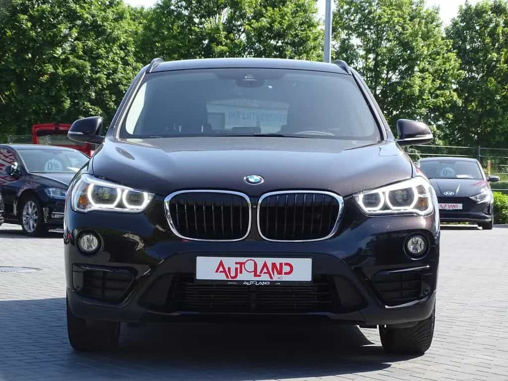 BMW X1 xDrive 20 d Sport Line Aut. LED Navi Kamera 06/2018-photo-6