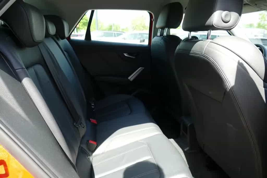 Audi Q2 1.4 TFSI Navi Tempomat Sitzheizung Leder PDC 03/2017-photo-29