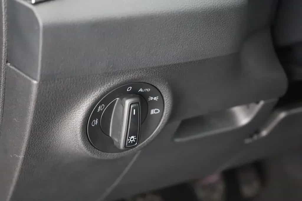 Skoda Karoq 1.0 TSI Clever LED 4x Sitzheizung Keyless 01/2022-photo-20