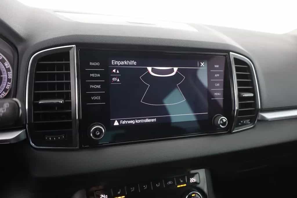 Skoda Karoq 1.0 TSI Clever LED 4x Sitzheizung Keyless 01/2022-photo-26