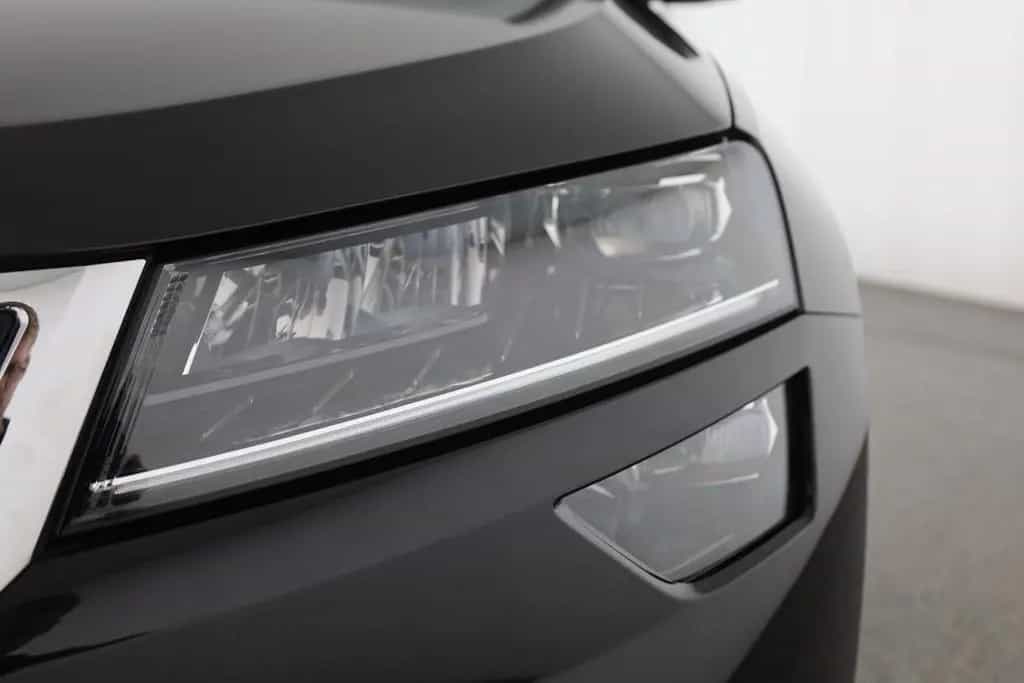 Skoda Karoq 1.0 TSI Clever LED 4x Sitzheizung Keyless 01/2022-photo-28