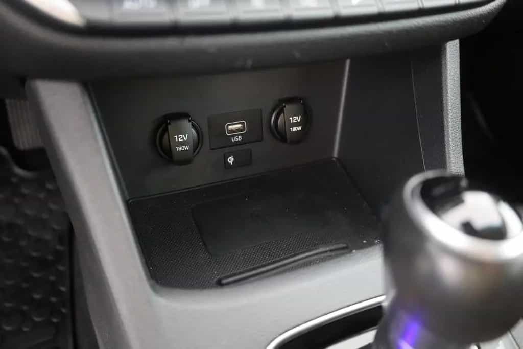 Hyundai i30 1.5 T-GDI DCT Intro Edition LED Kamera PDC 09/2020-photo-12