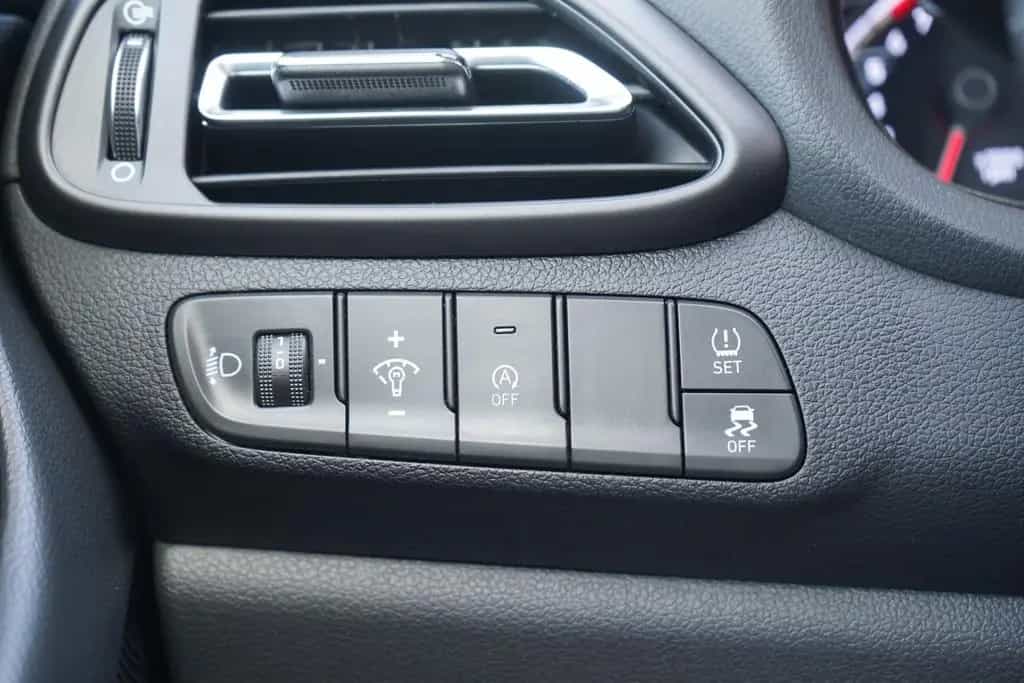 Hyundai i30 1.0 Intro Edition Mild-Hybrid LED Kamera 09/2021-photo-28
