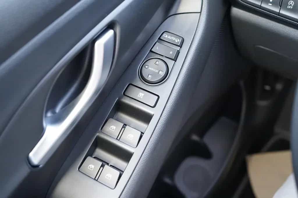 Hyundai i30 1.0 Intro Edition Mild-Hybrid LED Kamera 09/2021-photo-29