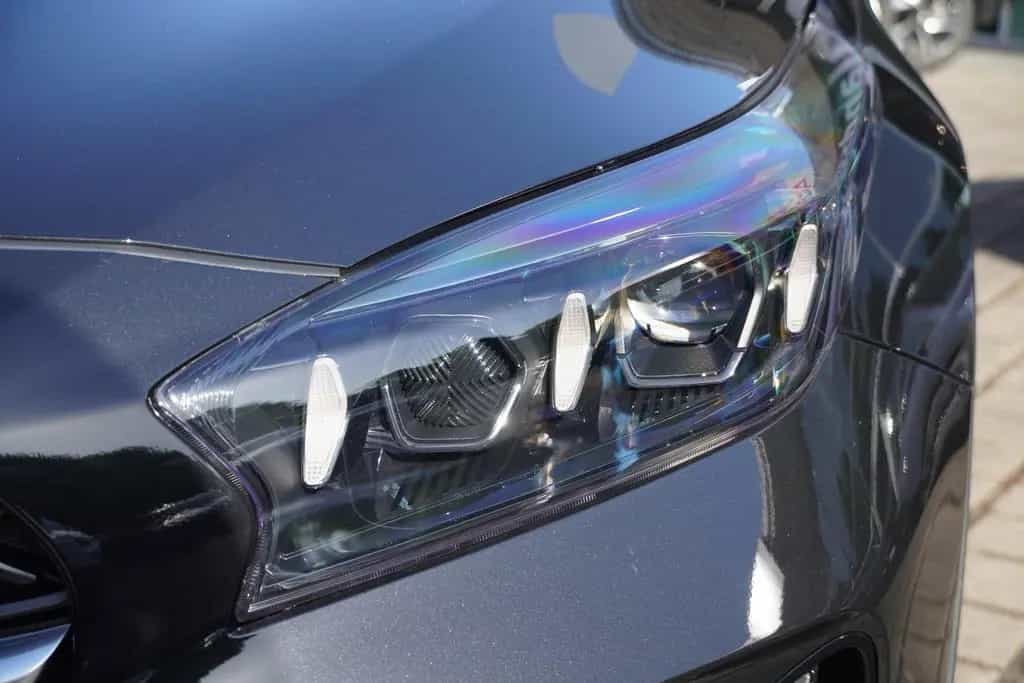 Kia XCeed 1.6 GDI Aut. LED Navi Kamera Tempomat 05/2026-photo-28