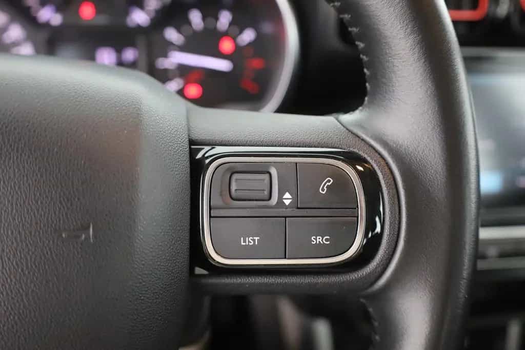 Citroën C3 Aircross 1.2 Pure Tech 110 Sitzheizung PDC 01/2019-photo-16