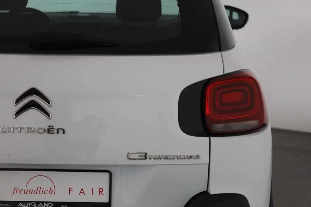 Citroën C3 Aircross 1.2 Pure Tech 110 Sitzheizung PDC 01/2019-photo-29