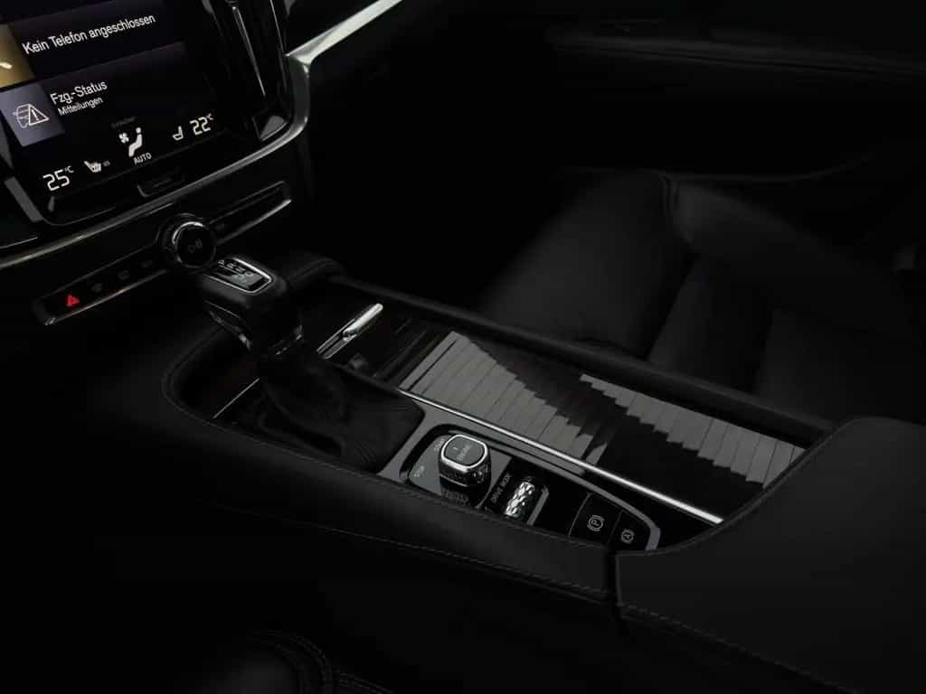 Volvo S90 T6 Inscription AWD/Navi/AHK/Pano/HuD/360Kam 12/2016-photo-17