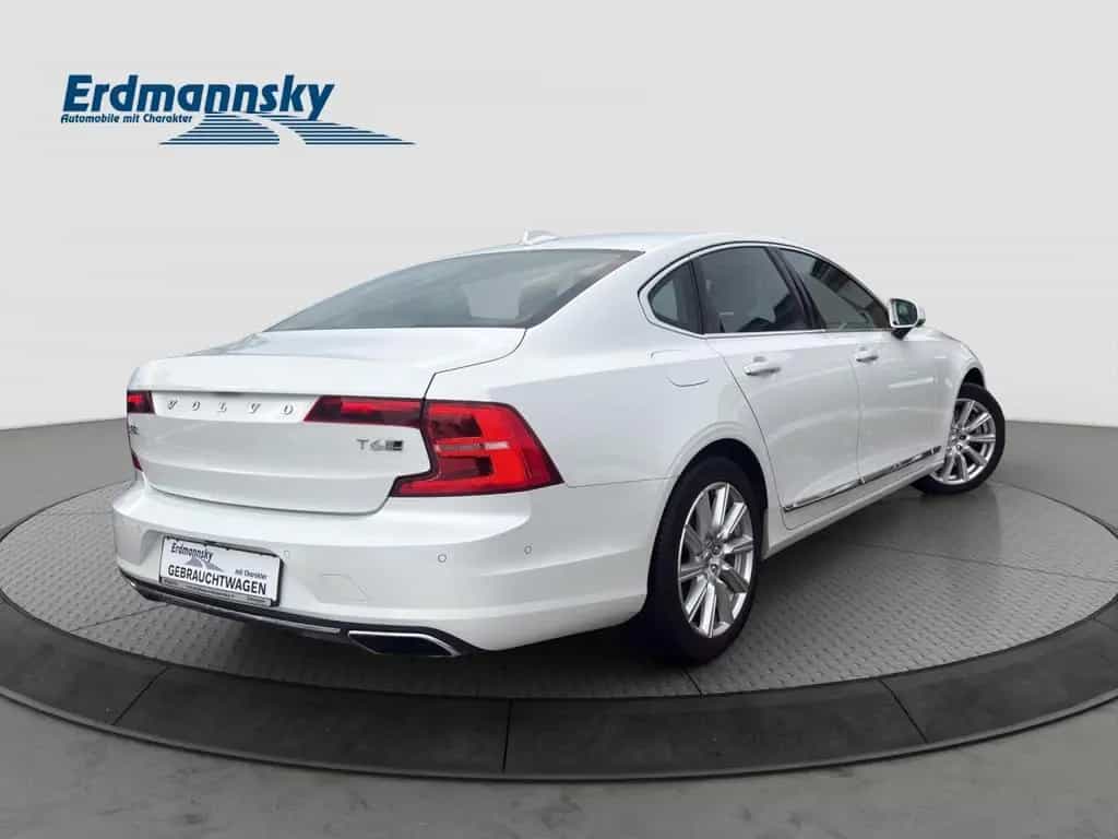 Volvo S90 T6 Inscription AWD/Navi/AHK/Pano/HuD/360Kam 12/2016-photo-3