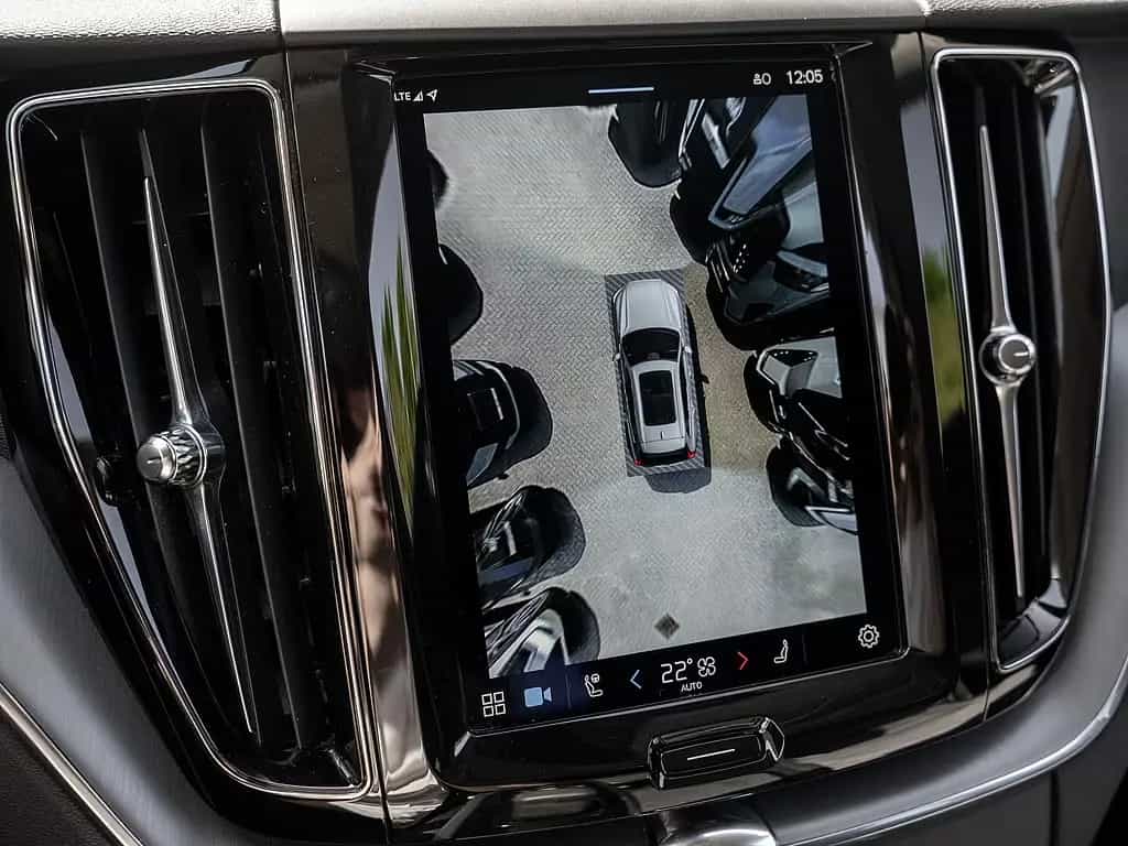 Volvo XC60 B4 Momentum Pro 05/2022-photo-12