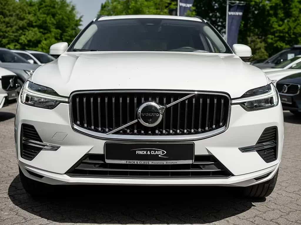 Volvo XC60 B4 Momentum Pro 05/2022-photo-5