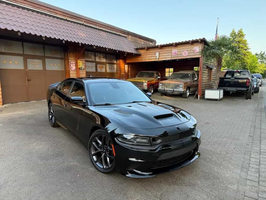 Dodge Charger V8 R/T*VOLL*LEDER*LED*PDC*KAMERA*20 ZOLL*GARANTI 06/2020-photo-10
